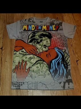 Mind On Money Graphic Short Sleeve Tee - Gray